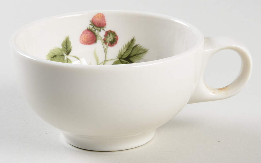 Wild Strawberry Flat Cup by Peter Terris-1