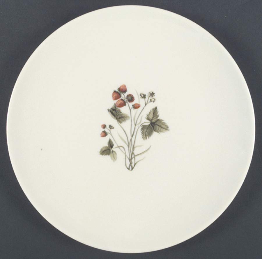 Wild Strawberry Dinner Plate by Peter Terris-1
