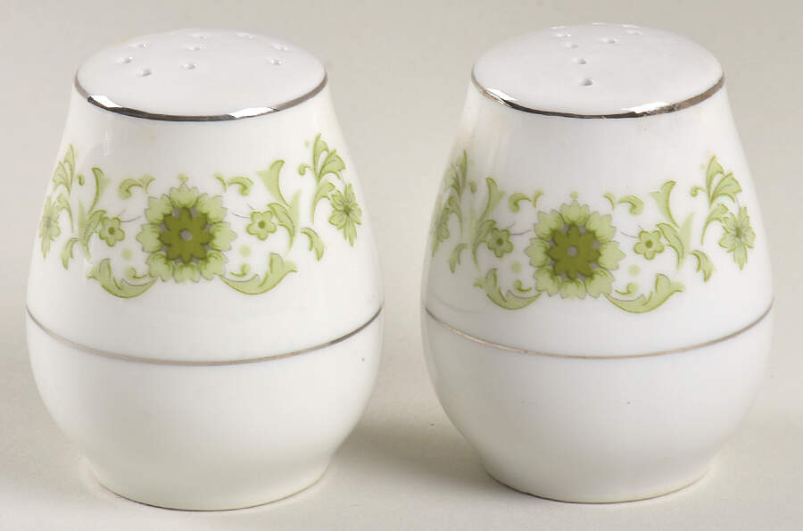 Green Dale Salt & Pepper Set by Towne House-1
