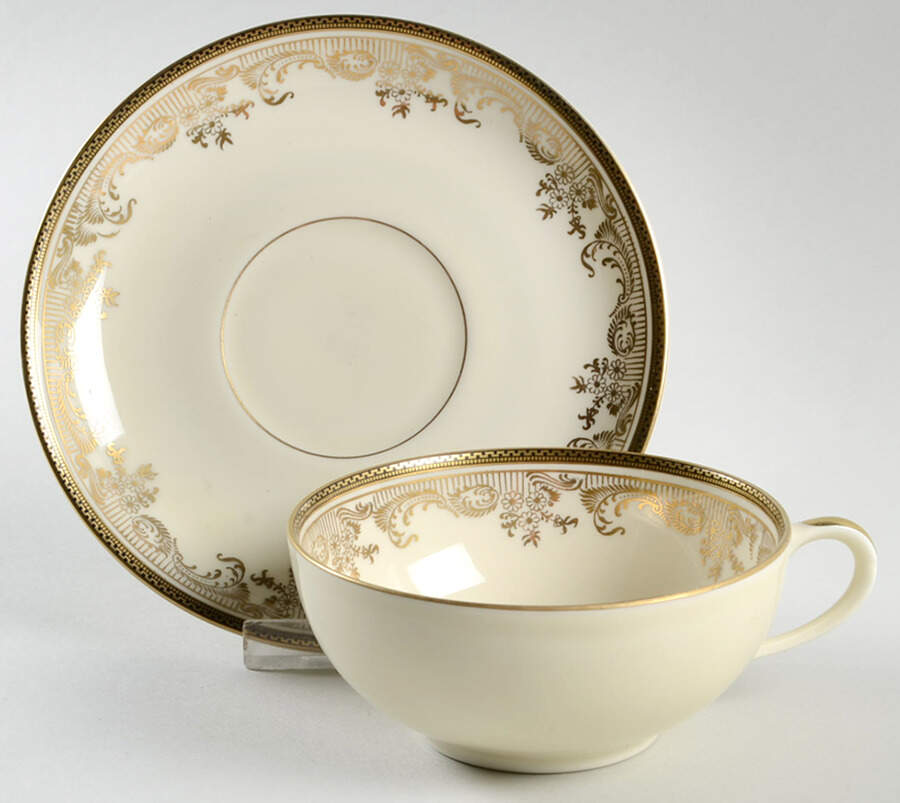 01881 Flat Cup & Saucer Set by Thomas-1