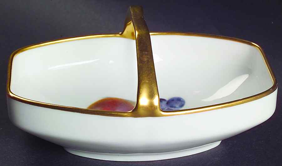 03208 6" Handled Basket by Thomas-1