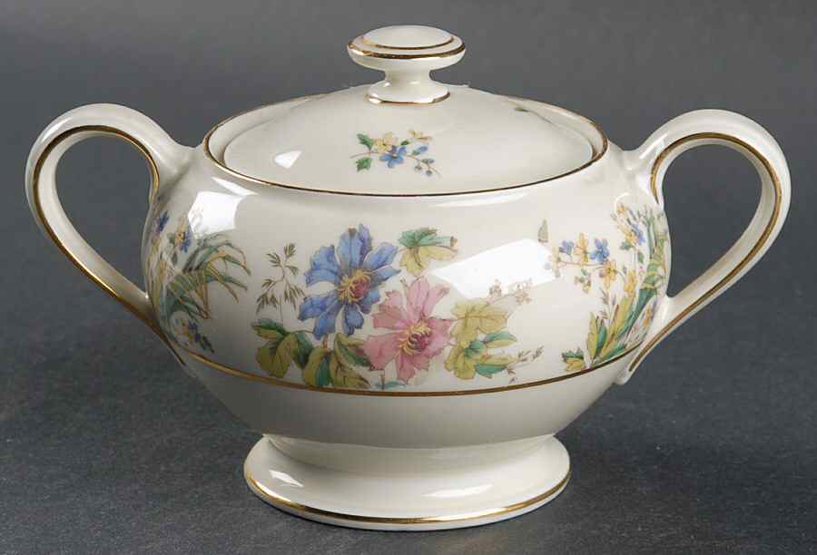 04491 (Cream Background) Sugar Bowl & Lid by Thomas-1