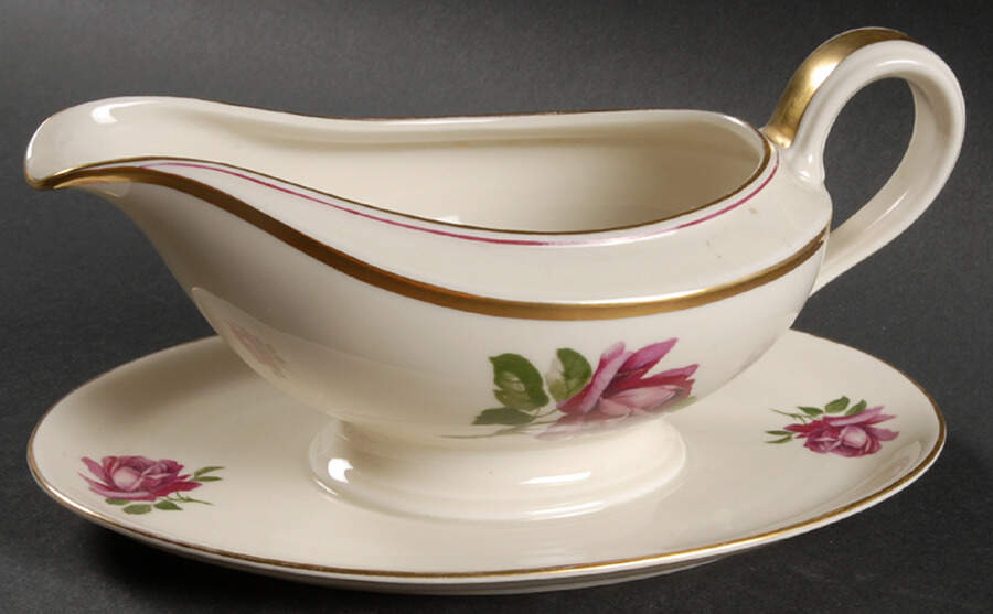 07360 (Cream Background) Gravy Boat with Attached Underplate by Thomas-1