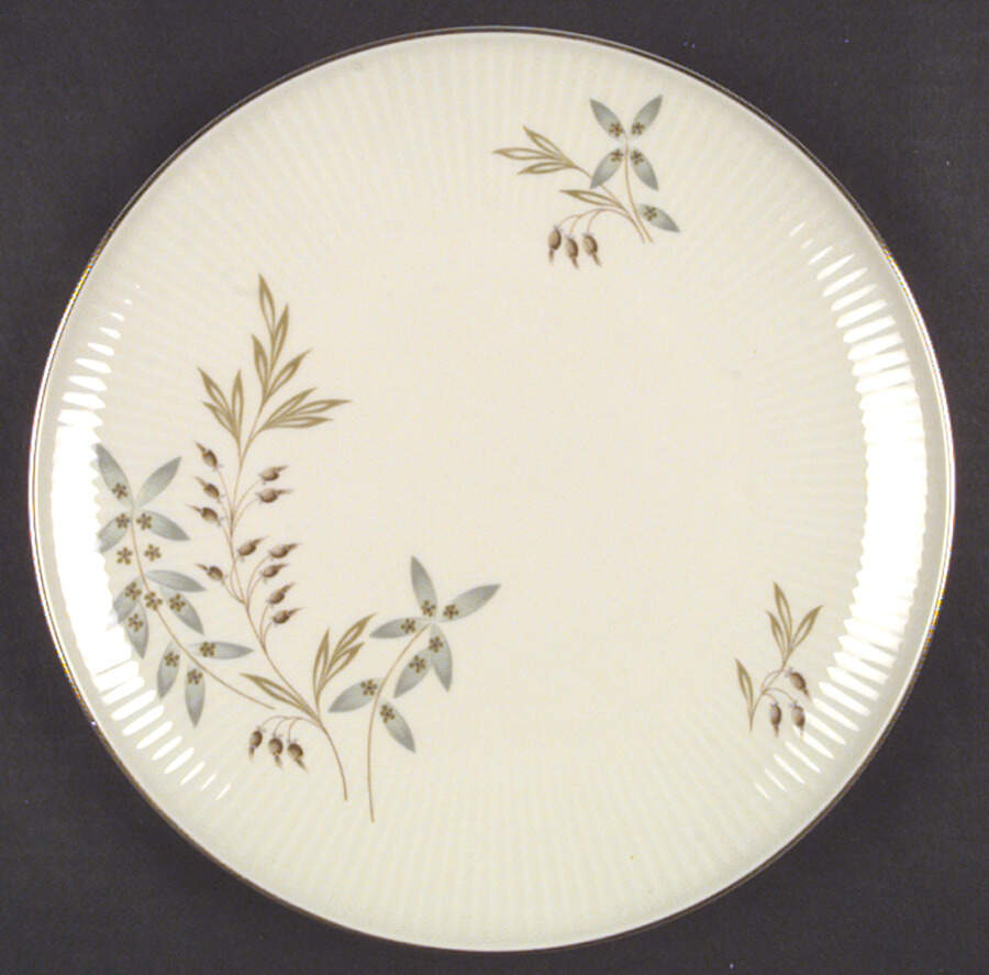 07472 (Cream Background) Dinner Plate by Thomas-1