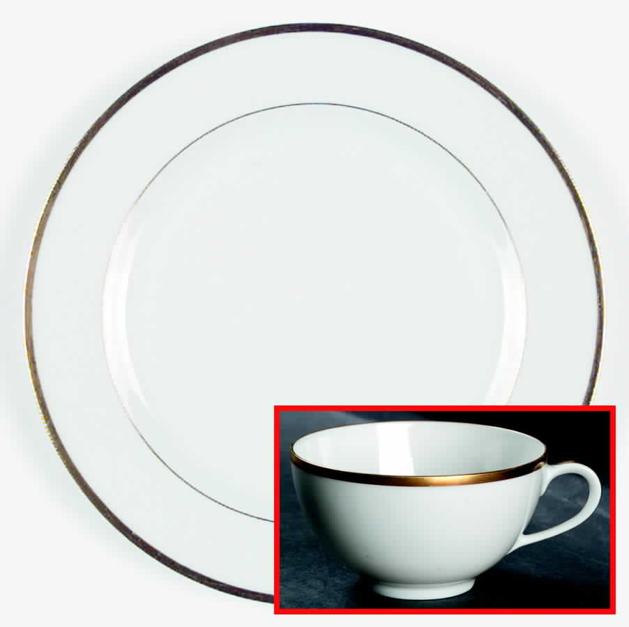 1082 Salad Plate by Thomas-1
