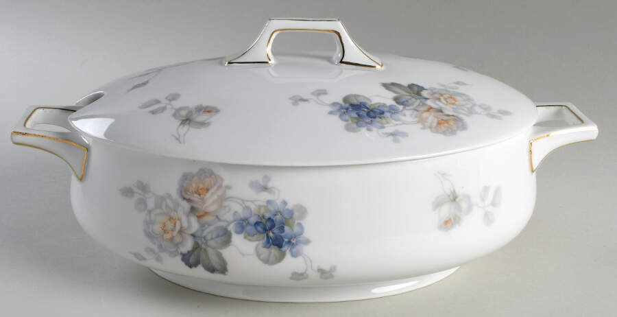 2804 (Smooth) Oval Tureen & Lid by Thomas-1