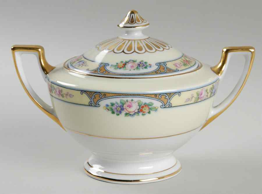 3816 Sugar Bowl & Lid by Thomas-1