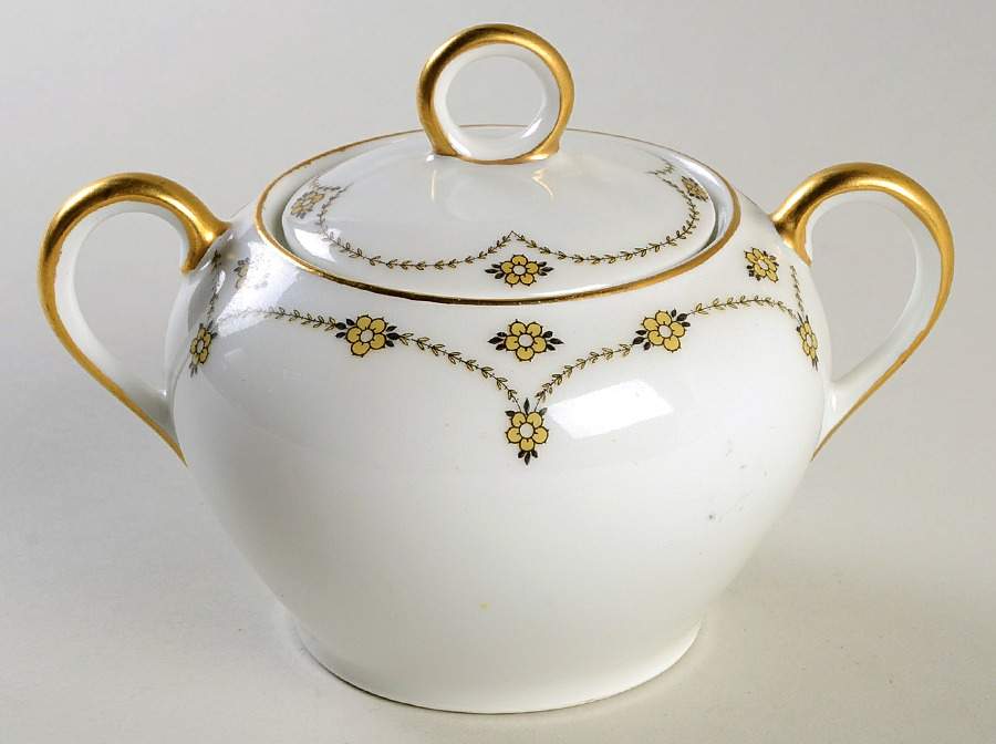 5773 Sugar Bowl & Lid by Thomas-1