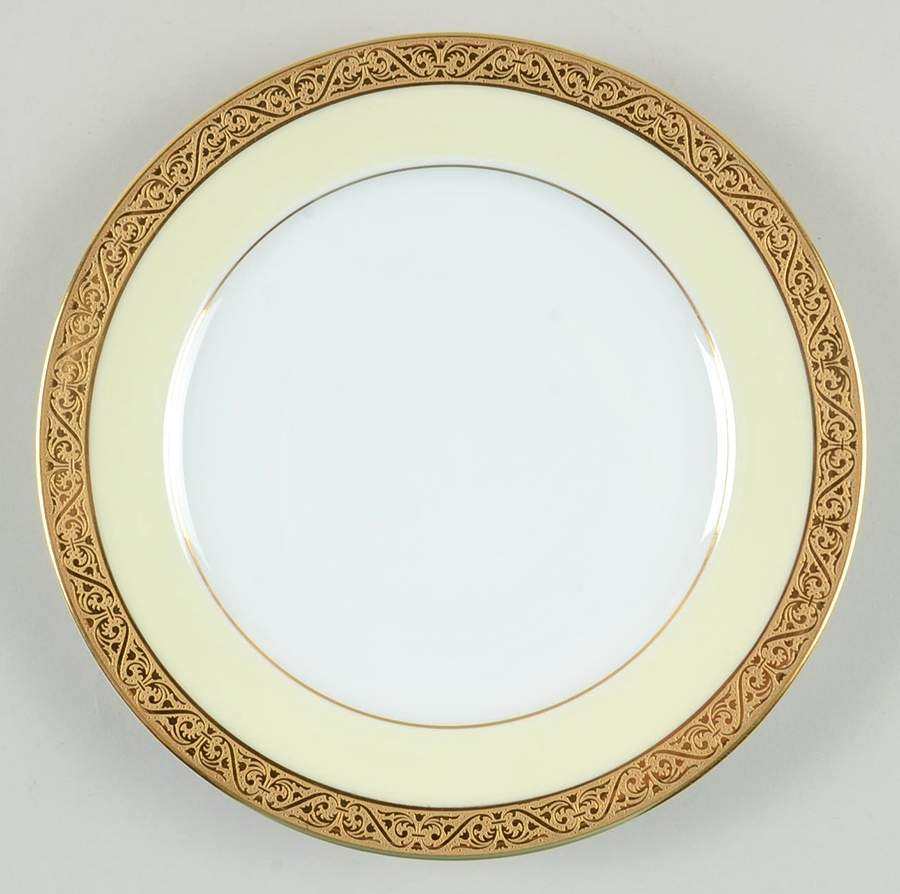 9160 Salad Plate by Thomas-1