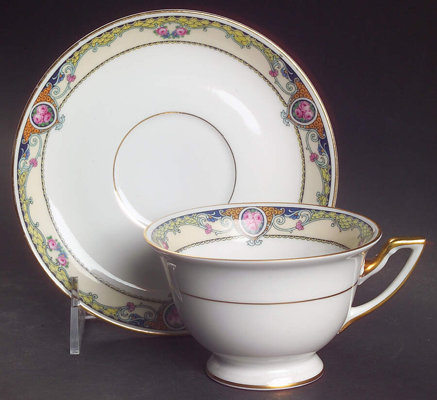 Admiral Footed Cup & Saucer Set by Thomas-1