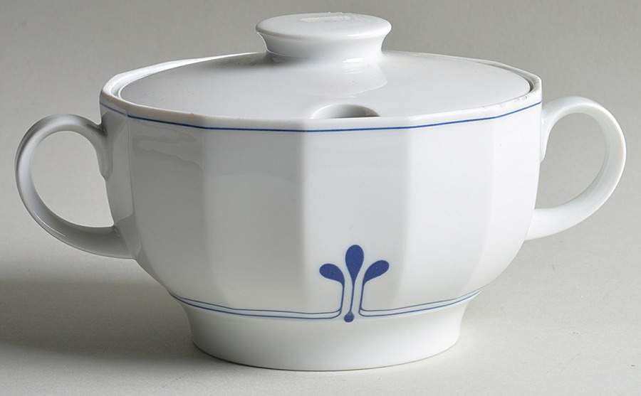 Amsterdam Gravy Boat & Lid by Thomas-1