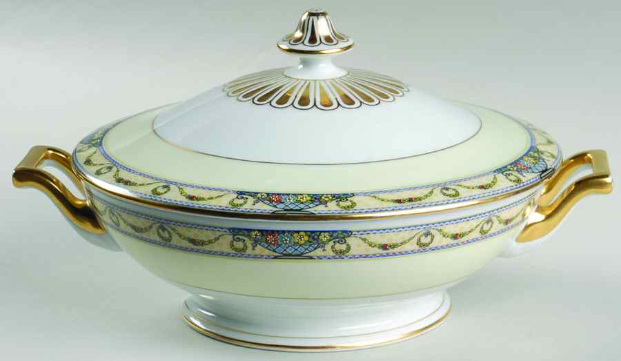 The Arlington (White Cream Border) Round Covered Vegetable by Thomas-1