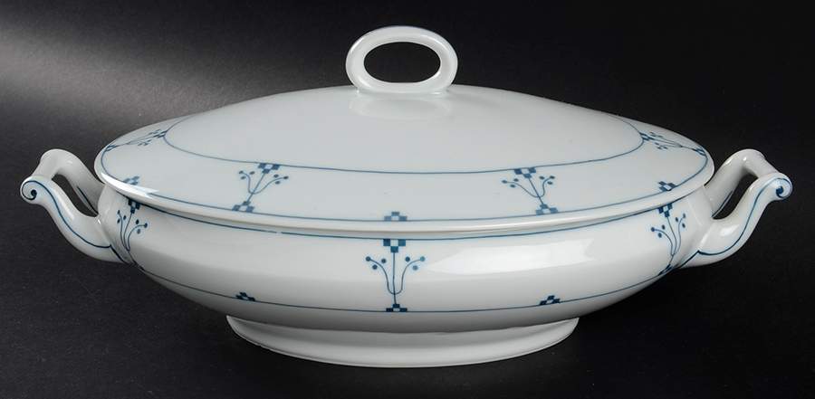 Bavarian Blue Oval Covered Vegetable by Thomas-1