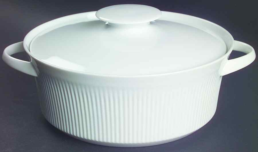 Brazilia White 1.75 Qt Round Covered Casserole by Thomas-1