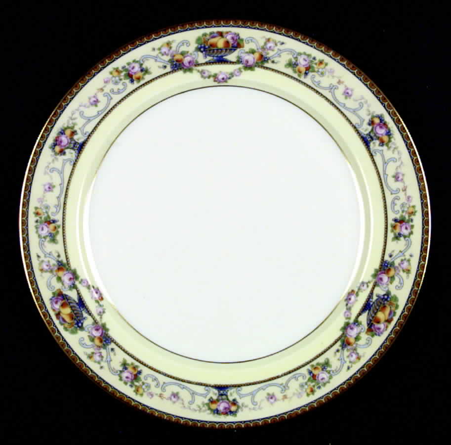 Briarcliff Dinner Plate by Thomas-1