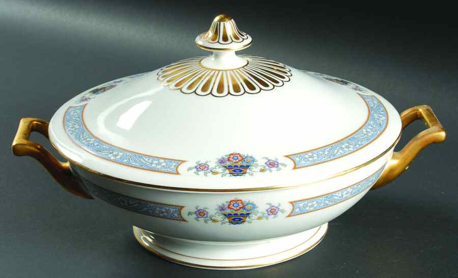 The Brunswick Round Covered Vegetable by Thomas-1