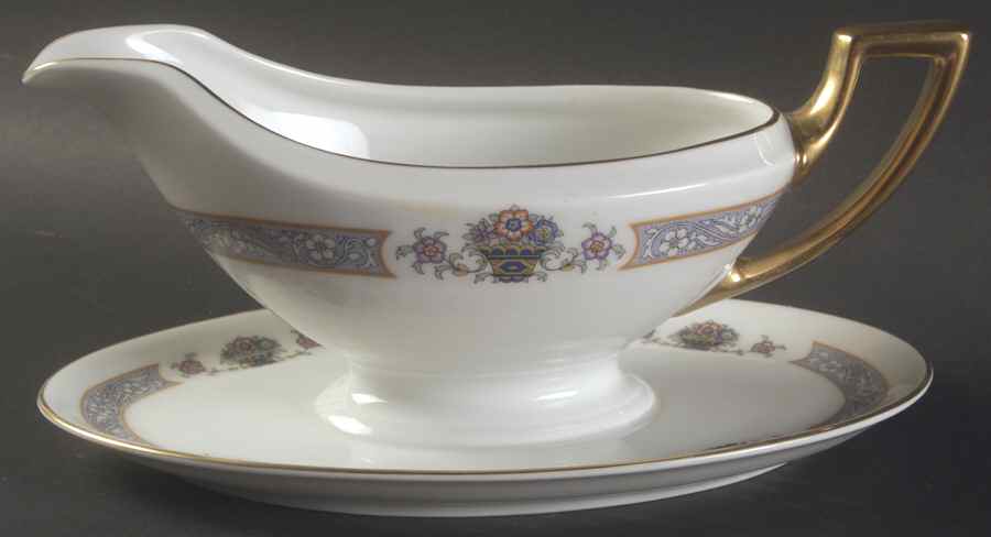 The Brunswick Gravy Boat with Attached Underplate by Thomas-1