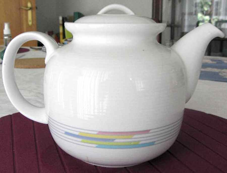 Candy Teapot & Lid by Thomas-1