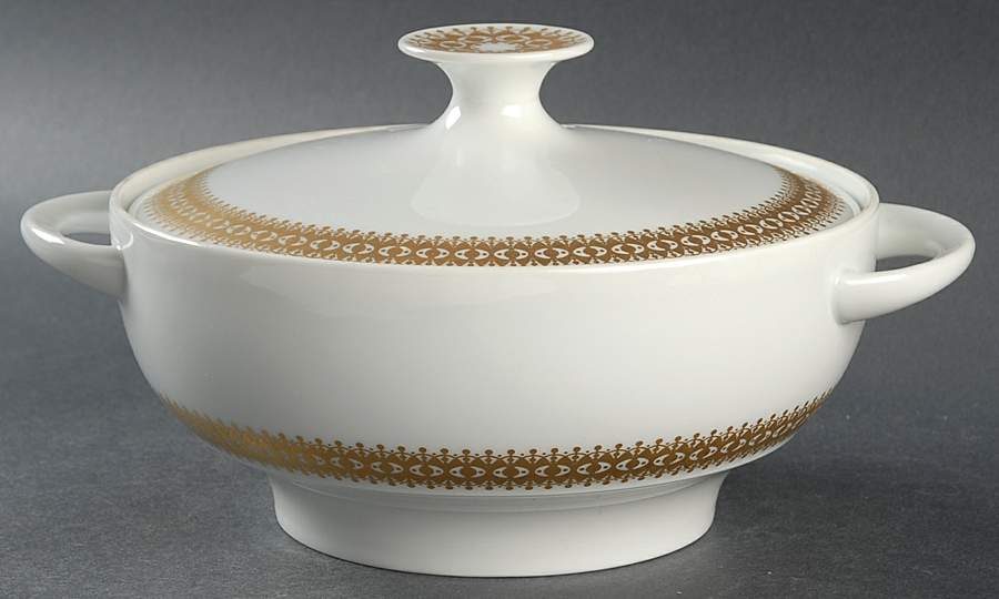 Caroline Round Covered Vegetable by Thomas-1