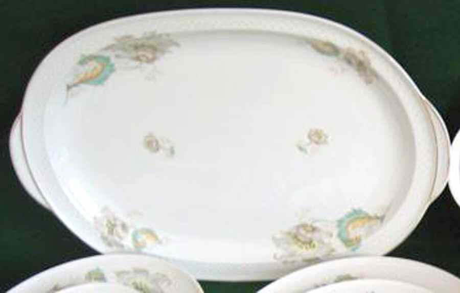 Charmont (Embossed Rim) 16" Oval Serving Platter by Thomas-1