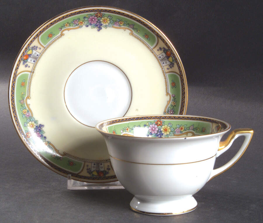 Emerald Footed Cup & Saucer Set by Thomas-1