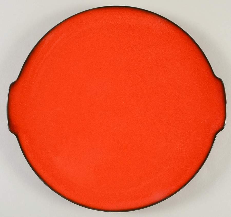 Flame Handled Cake Plate by Thomas-1