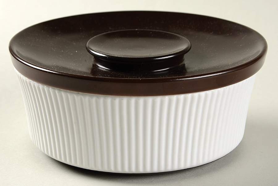 11010 Individual Casserole & Lid by Thomas-1