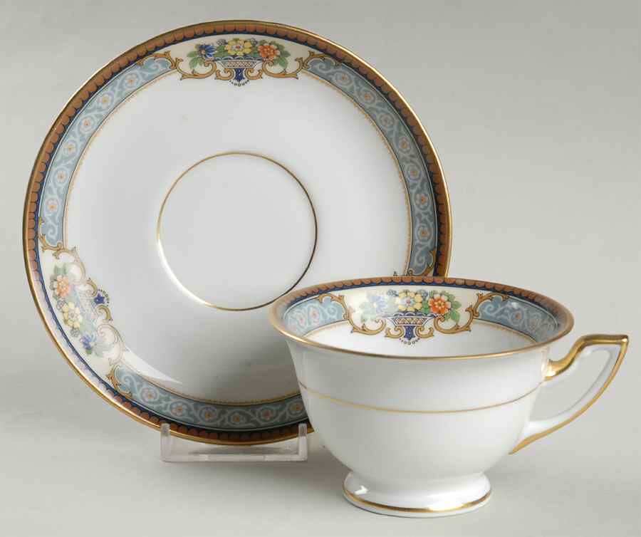 Geneva Footed Cup & Saucer Set by Thomas-1
