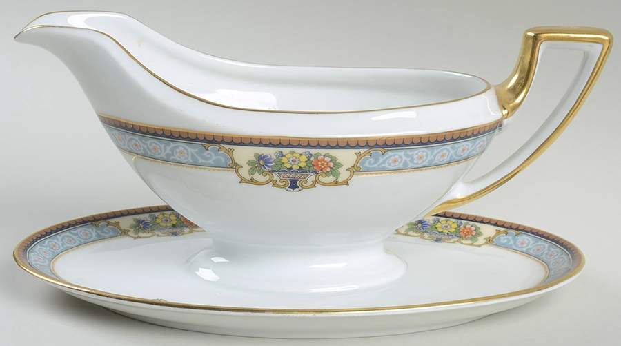 Geneva Gravy Boat with Attached Underplate by Thomas-1