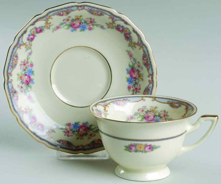 Gloucester Footed Cup & Saucer Set by Thomas-1