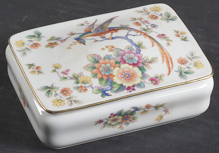 The Greenwich Cigarette Box & Lid by Thomas-1