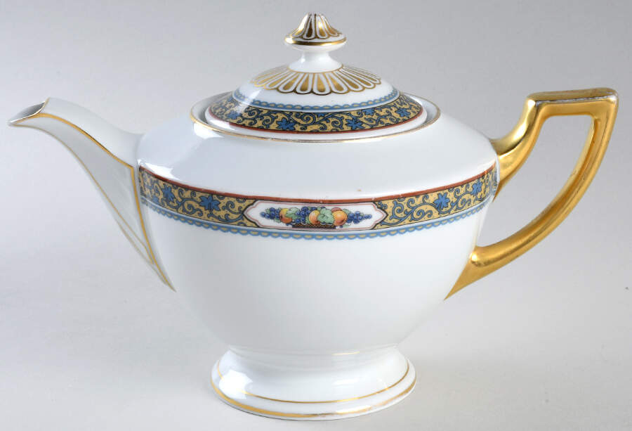 Harvest Teapot & Lid by Thomas-1