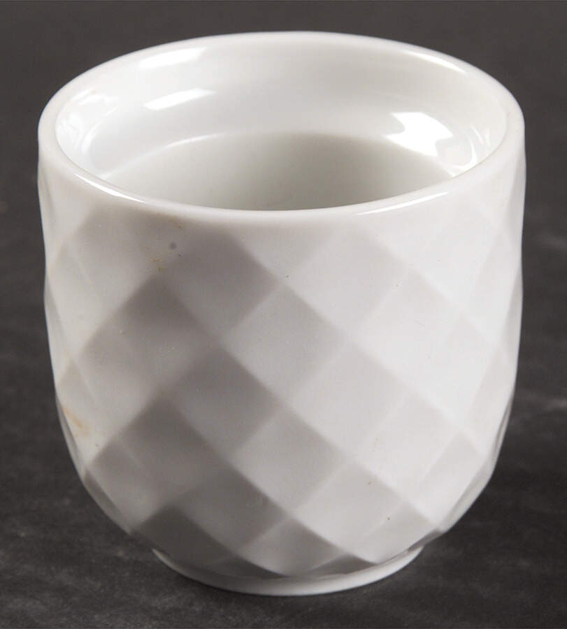 Holiday White Single Egg Cup by Thomas-1