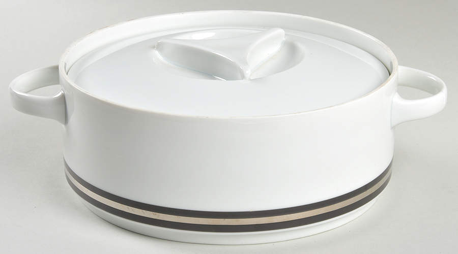 Hussar Round Covered Vegetable by Thomas-1