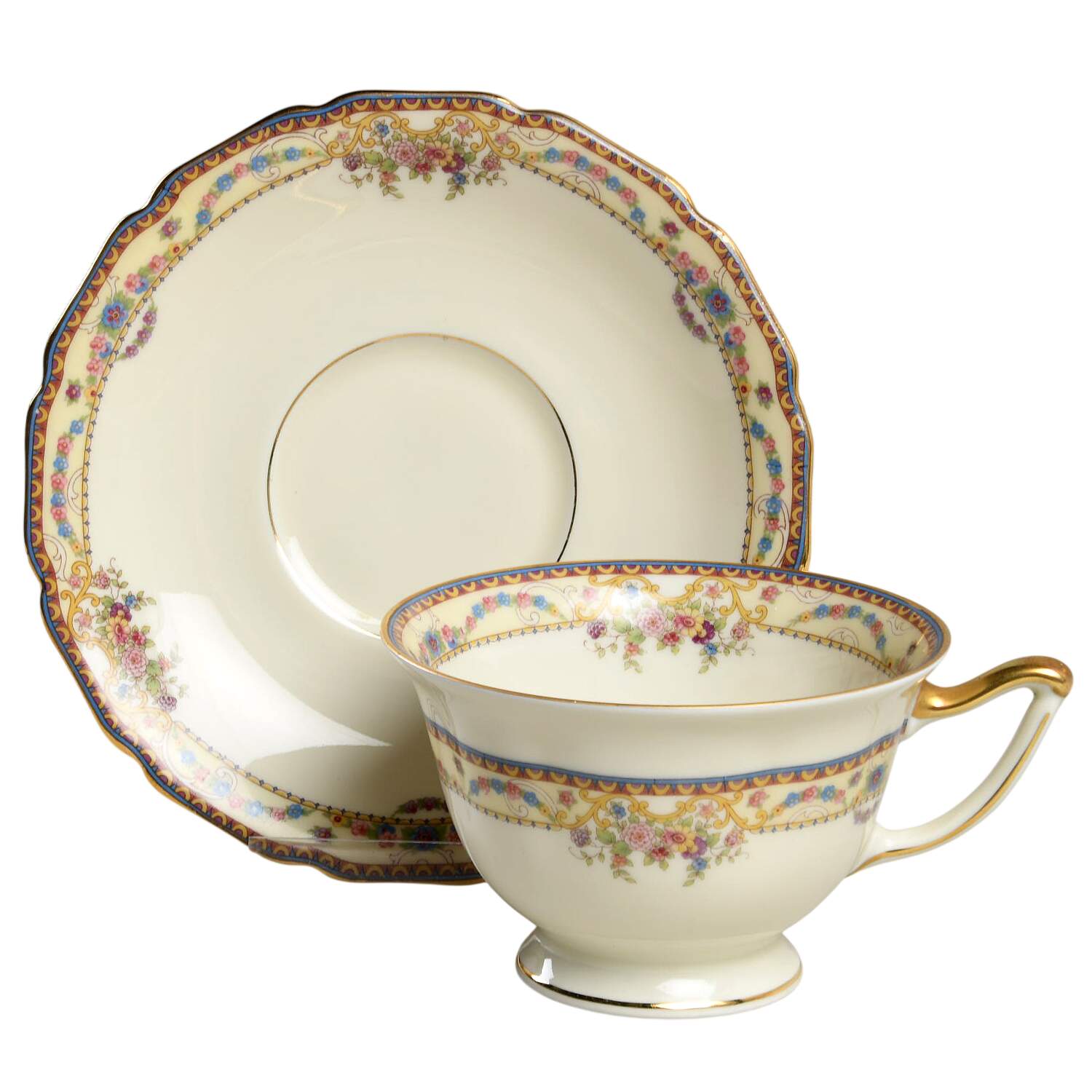 Laconia Footed Cup & Saucer Set by Thomas-1