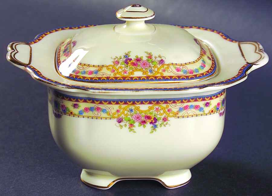 Laconia Sugar Bowl & Lid by Thomas-1
