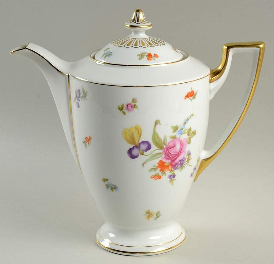 Lakewood Coffee Pot & Lid by Thomas-1