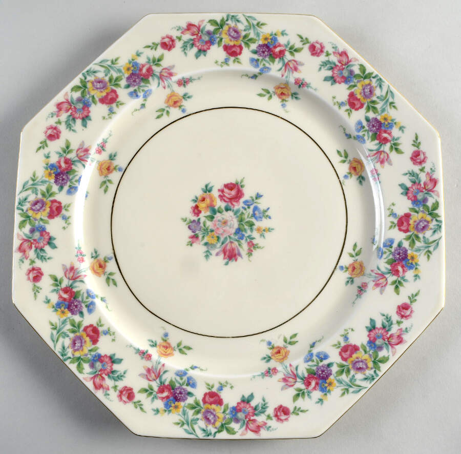 Mayfair 12" Octagonal Chop Plate by Thomas-1