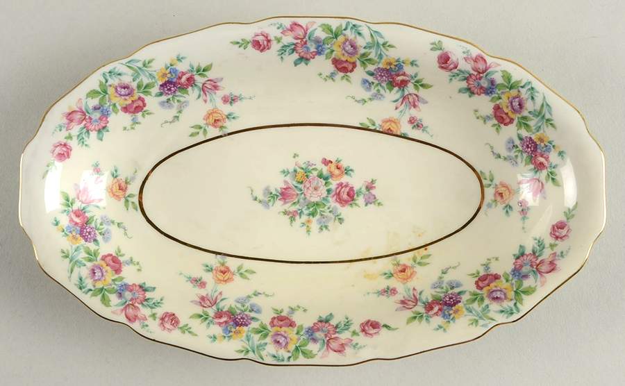 Mayfair Pickle Dish by Thomas-1
