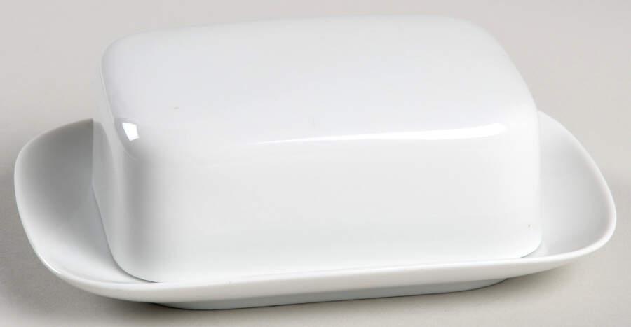 Medaillon White Square Covered Butter by Thomas-1