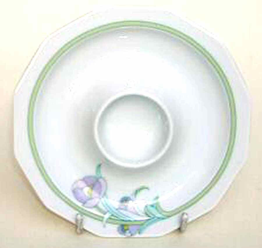 Montreux Egg Holder by Thomas-1