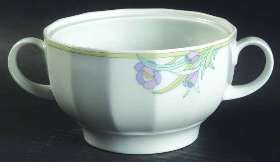 Montreux Gravy Boat No Lid by Thomas-1
