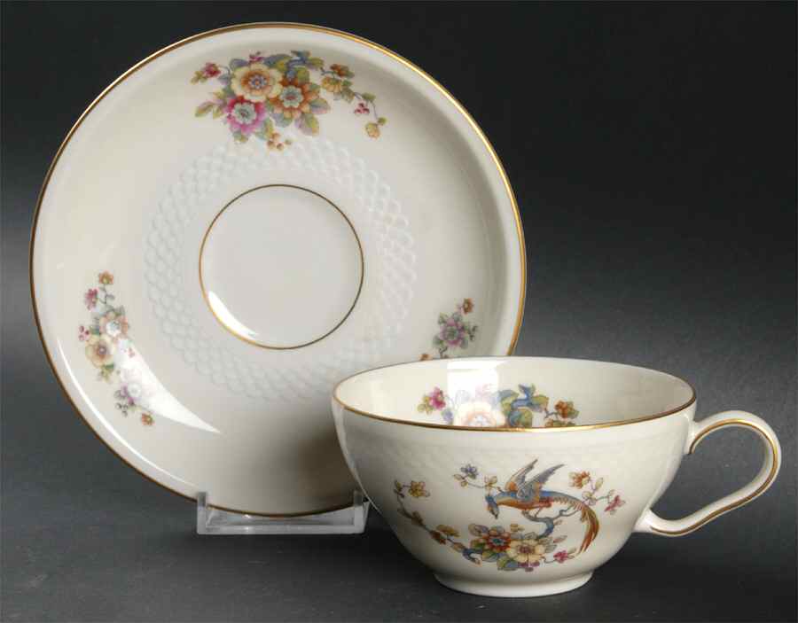 Paradies Flat Cup & Saucer Set by Thomas-1