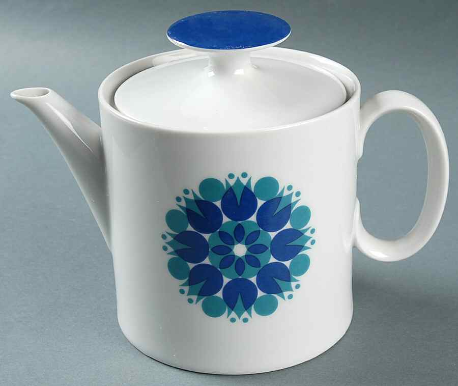 Pinwheel Blue Teapot & Lid by Thomas-1