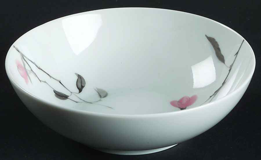 Quince (Medallion Shape) Coupe Cereal Bowl by Thomas-1