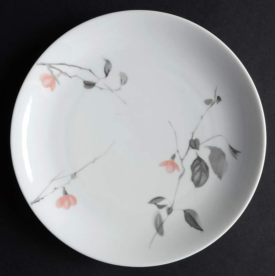 Quince (Medallion Shape) Salad Plate by Thomas-1