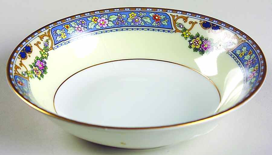 Queen Louise Fruit/Dessert (Sauce) Bowl by Thomas-1