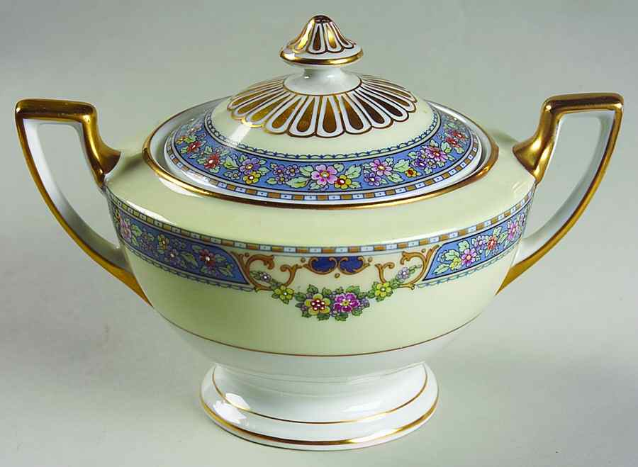 Queen Louise Sugar Bowl & Lid by Thomas-1