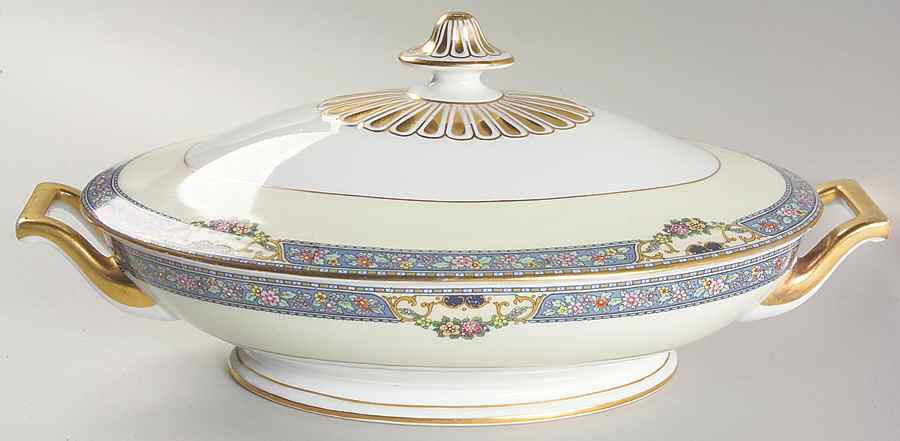 Queen Louise Oval Covered Vegetable by Thomas-1