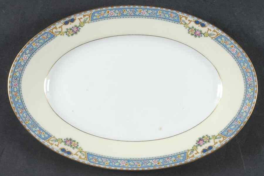 Queen Louise 11" Oval Serving Platter by Thomas-1